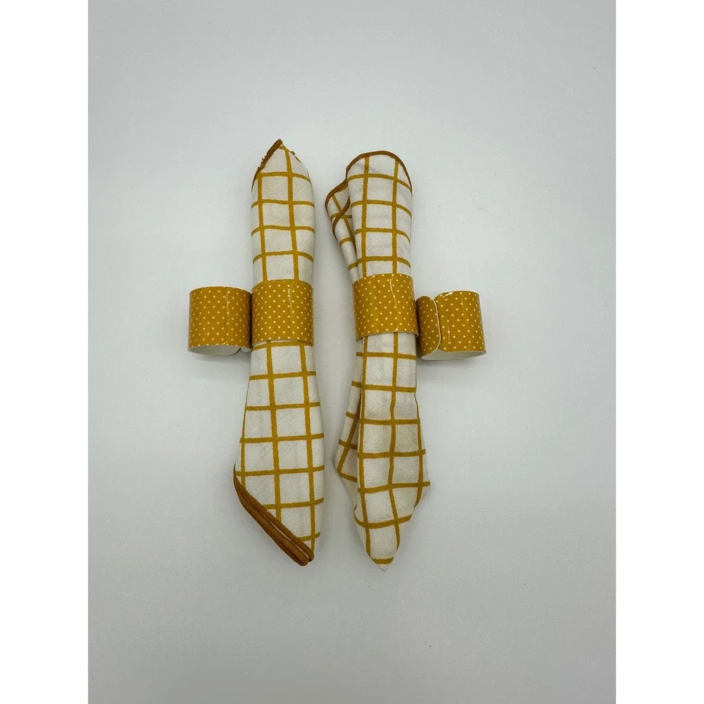 VTG Napkin Set and Rings Home Decor Grid Polka Dot Mustard Yellow OS‎